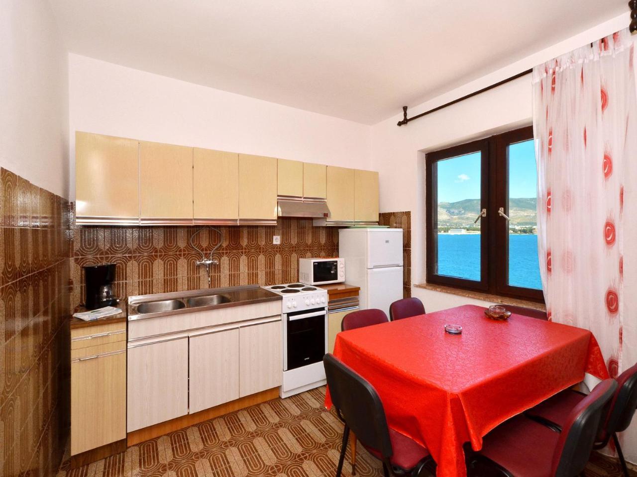 Apartments Josipa Трогир Экстерьер фото