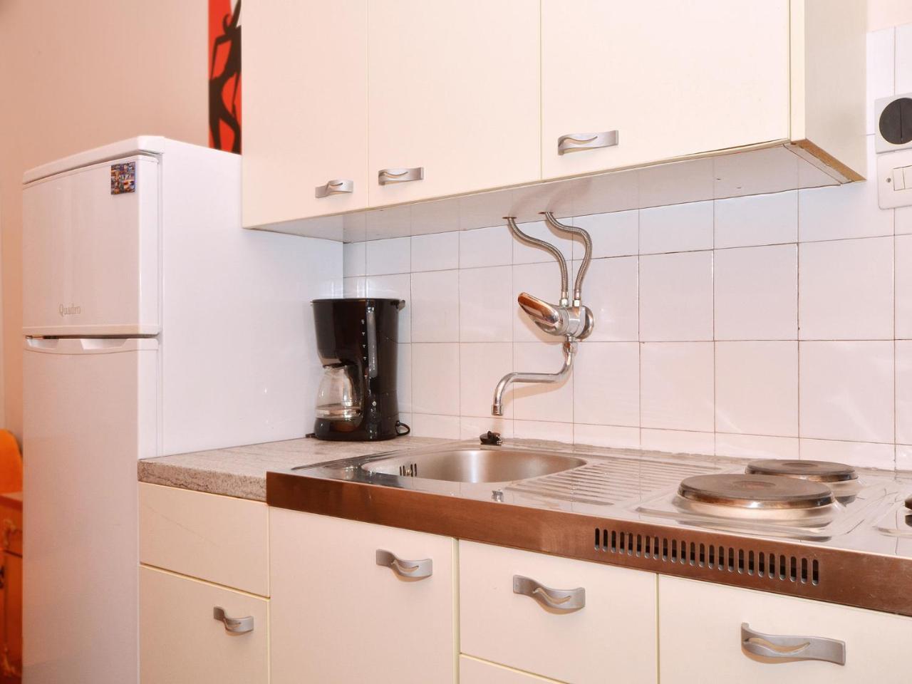 Apartments Josipa Трогир Экстерьер фото